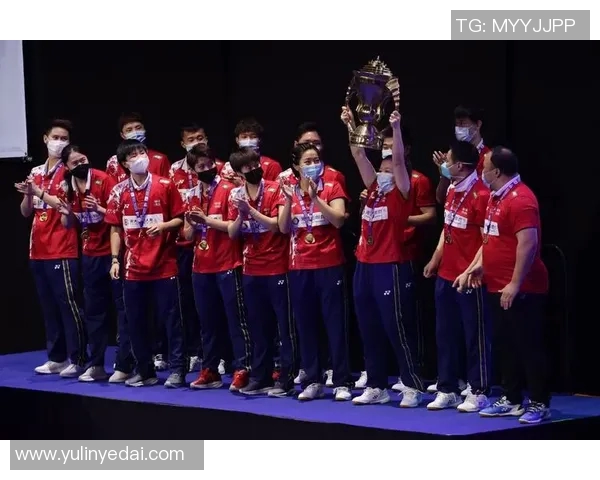 南京羽毛球队与成都羽毛球队赛后复盘分析双打配合与战术执行的关键因素